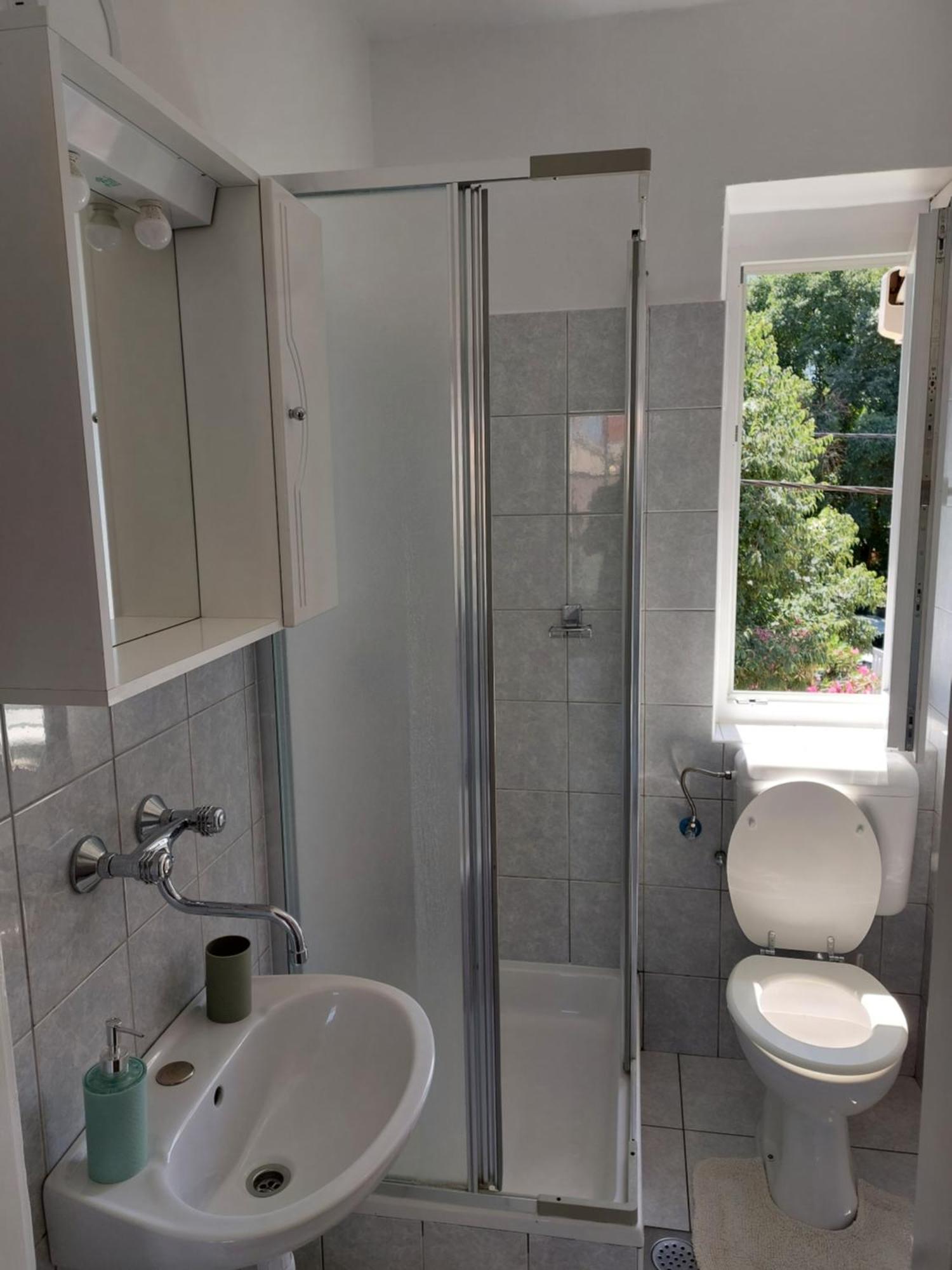 Holiday House Fila Туран Екстериор снимка